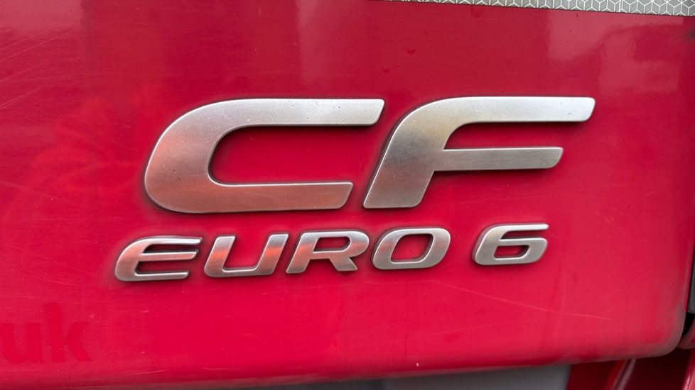 Camión lona DAF CF 400 EURO 6: foto 18