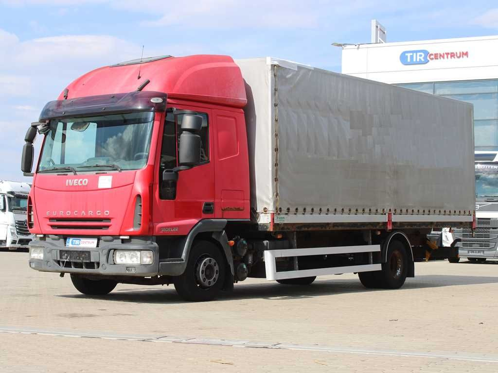 Camión lona Iveco EUROCARGO 120E22: foto 1