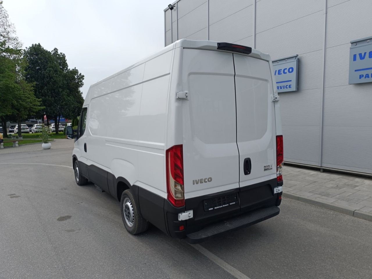 Leasing de IVECO Daily 35S14N 12m3 IVECO Daily 35S14N 12m3: foto 11