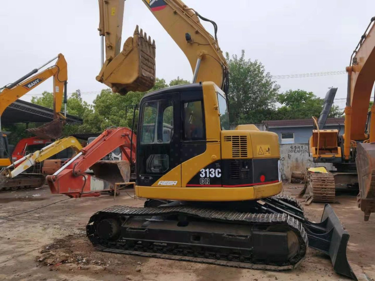 Excavadora de cadenas Caterpillar 313C: foto 9