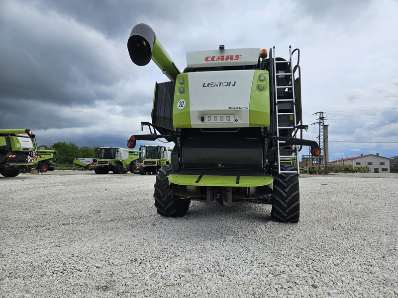 Cosechadora de granos para transporte de alimentos Claas Lexion 770tt: foto 6