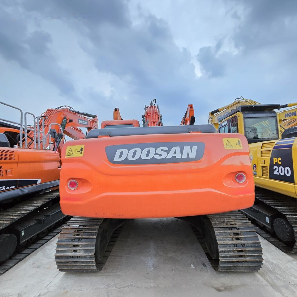 Excavadora de cadenas Doosan DX225LC: foto 11