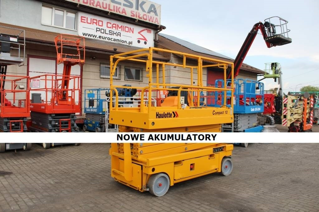 Plataforma de tijeras Haulotte Compact 12 m electric scissor lift genie 3246 jlg: foto 1