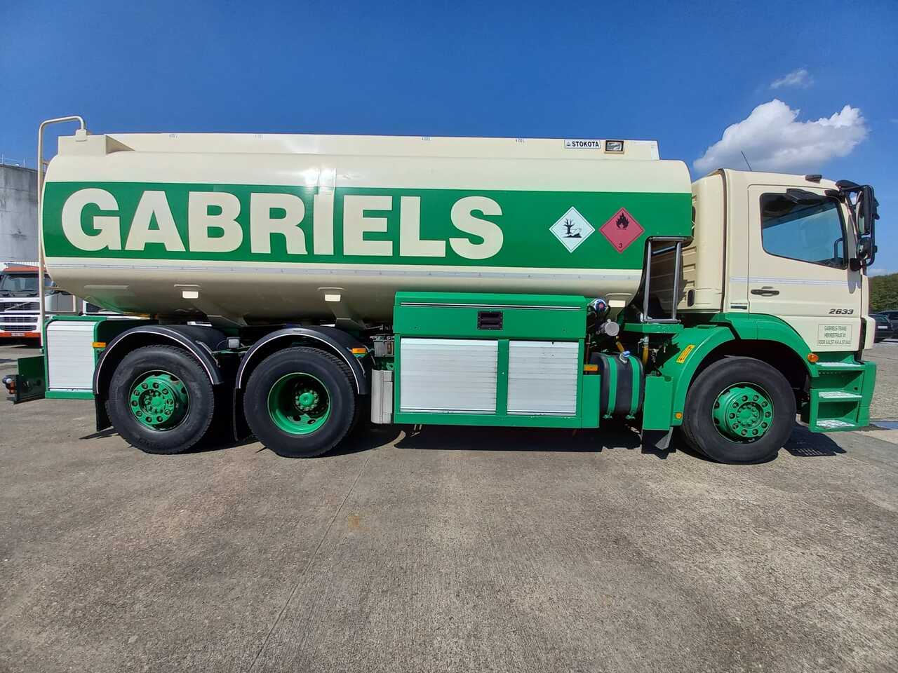 Camión cisterna MERCEDES AXOR: foto 6 Camión cisterna MERCEDES AXOR: foto 6