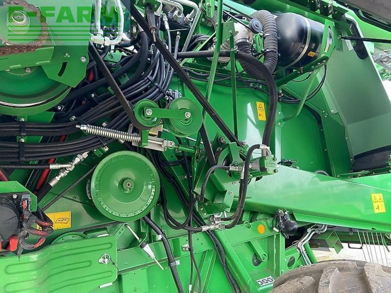 Cosechadora de granos John Deere t670 my20: foto 13