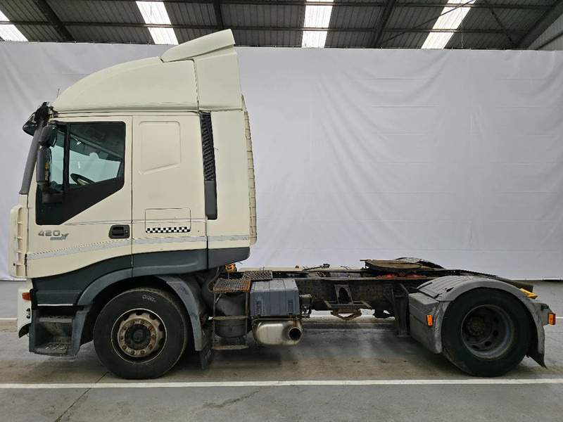 Cabeza tractora Iveco Stralis 420 RETARDER / EURO 5 STANDAIRCO: foto 8