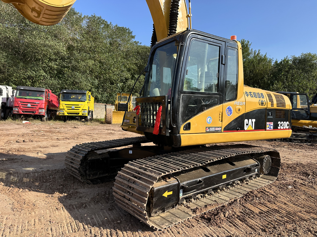 Excavadora de cadenas CATERPILLAR 320C with Wider Track shoes: foto 6