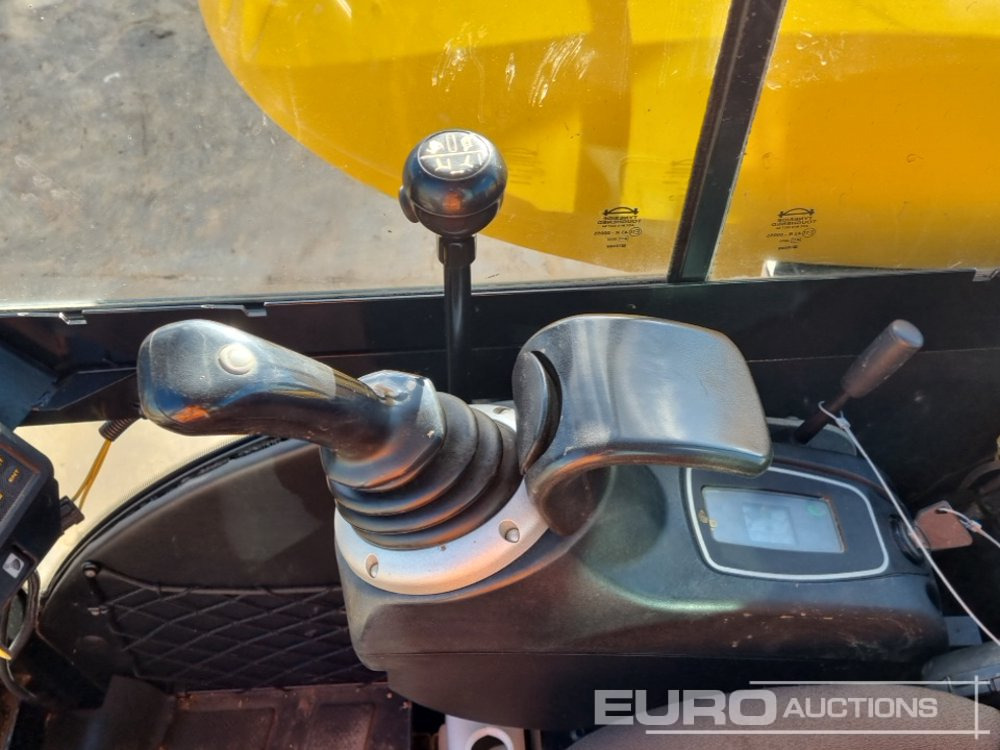 Miniexcavadora 2018 JCB 8026CTS: foto 40