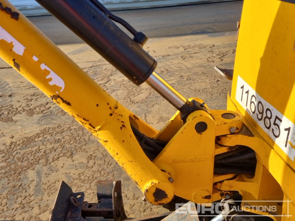 Miniexcavadora 2020 JCB 8008CTS: foto 18