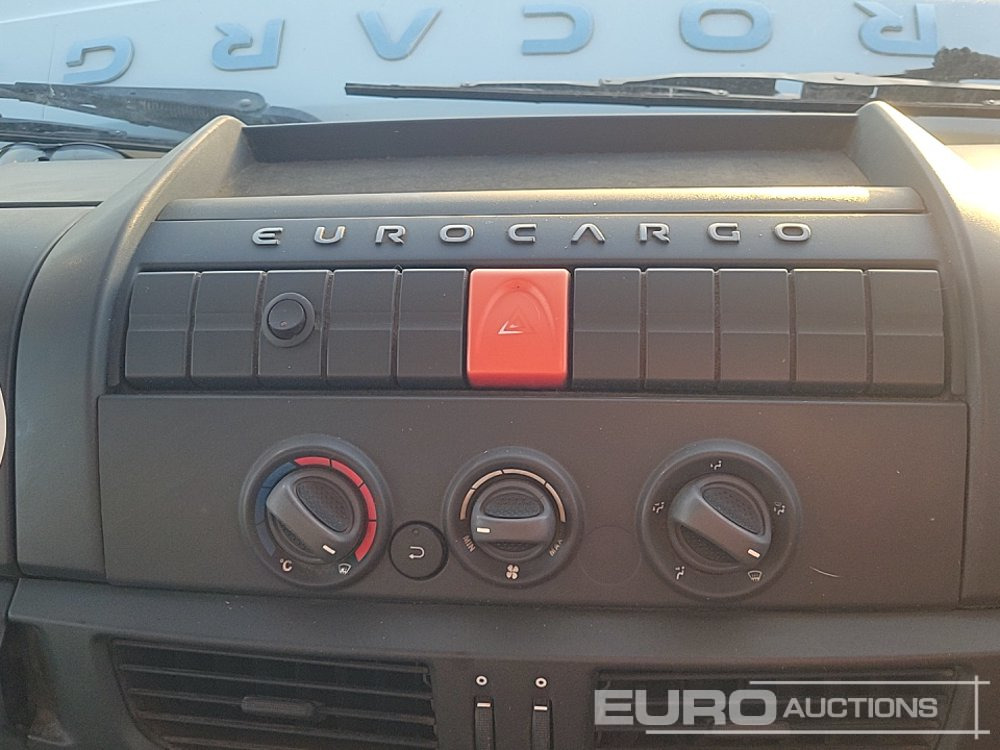 Camión multibasculante Iveco 75E16: foto 44