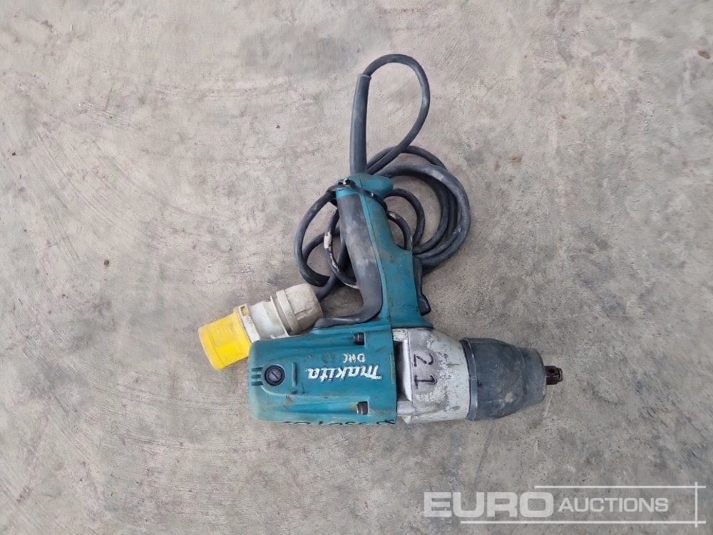 Equipo de construcción Makita TW035 110 Volt Impact Wrench: foto 6