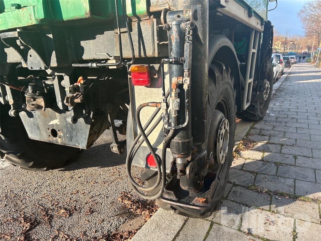 Camión grúa 1981 Daimler-Benz Unimog U 1700: foto 25