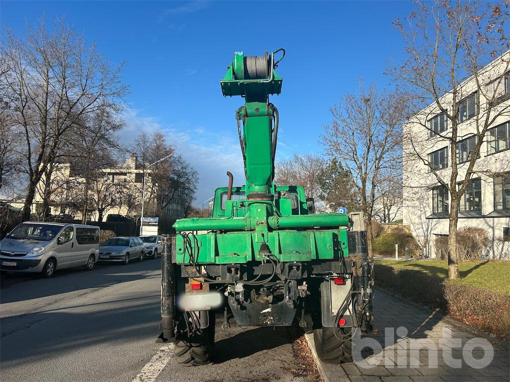 Camión grúa 1981 Daimler-Benz Unimog U 1700: foto 7