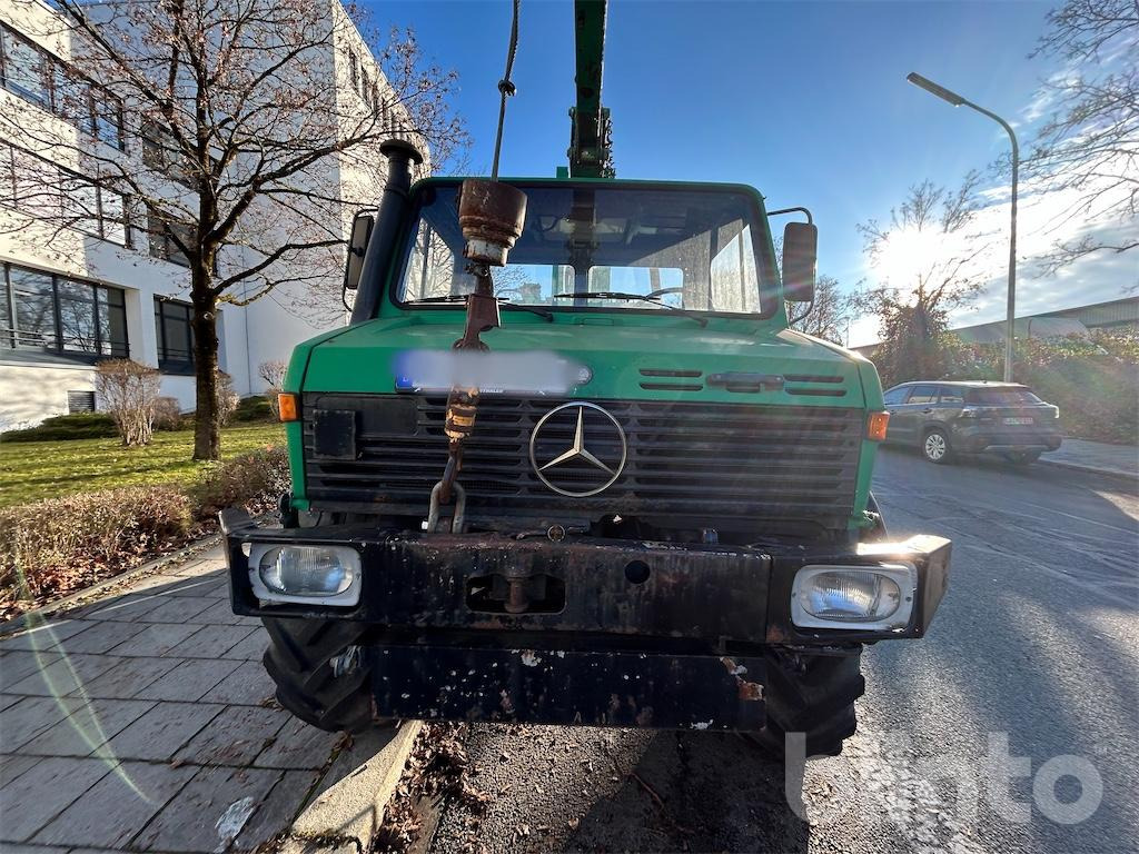 Camión grúa 1981 Daimler-Benz Unimog U 1700: foto 8